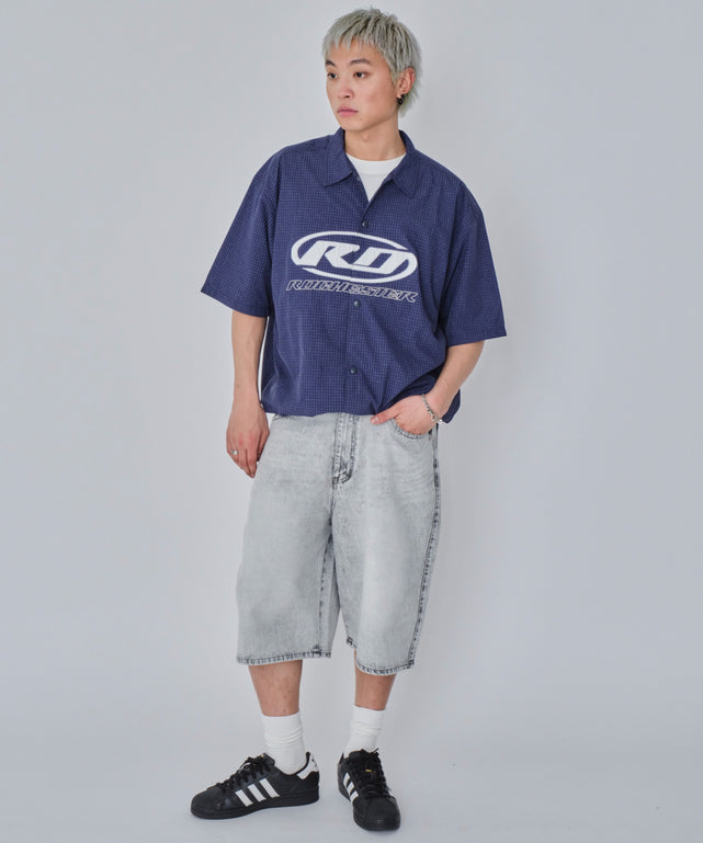 ネイビー　モデル:178cm L着用