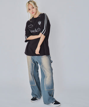 ブラック　モデル:172cm L着用