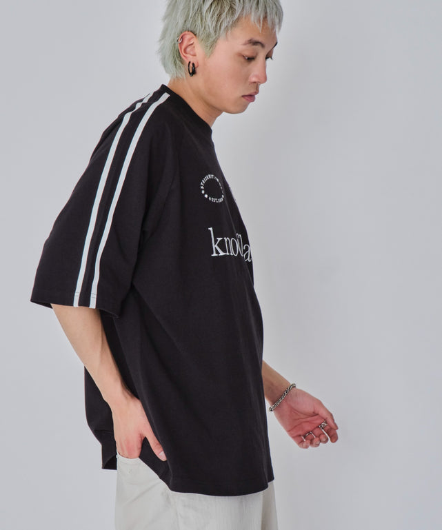 ブラック　モデル:178cm L着用