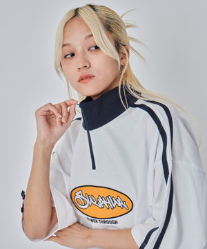 ホワイト　172cm L着用