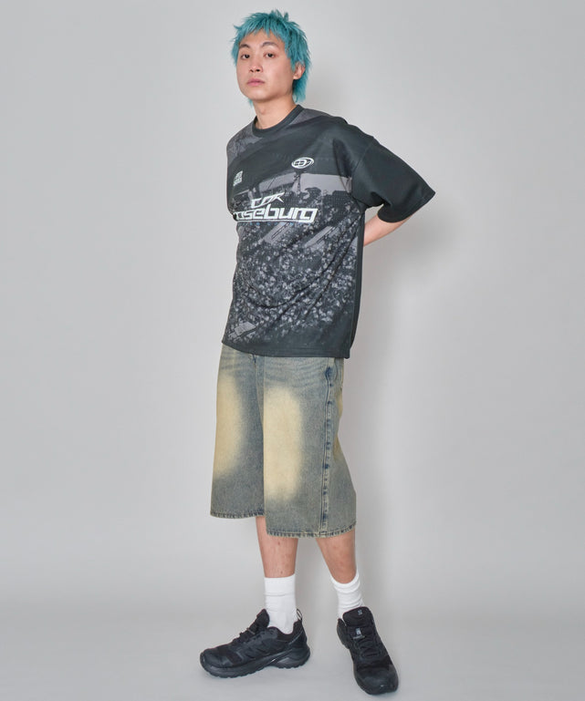 ブラック モデル：178cm L着用