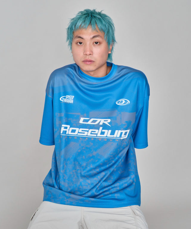 ブルー　モデル：178㎝　L着用