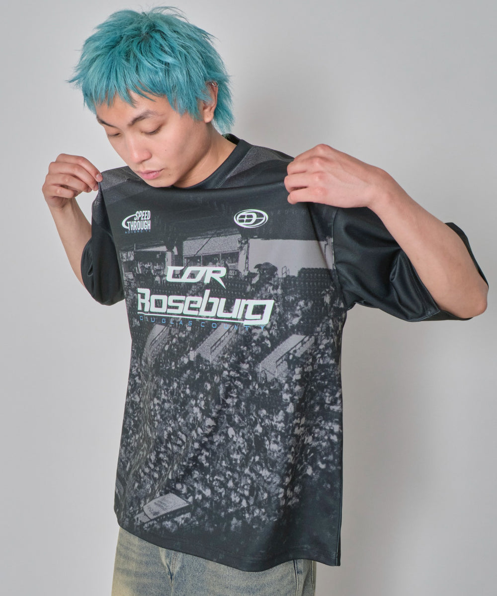 ブラック モデル：178cm L着用