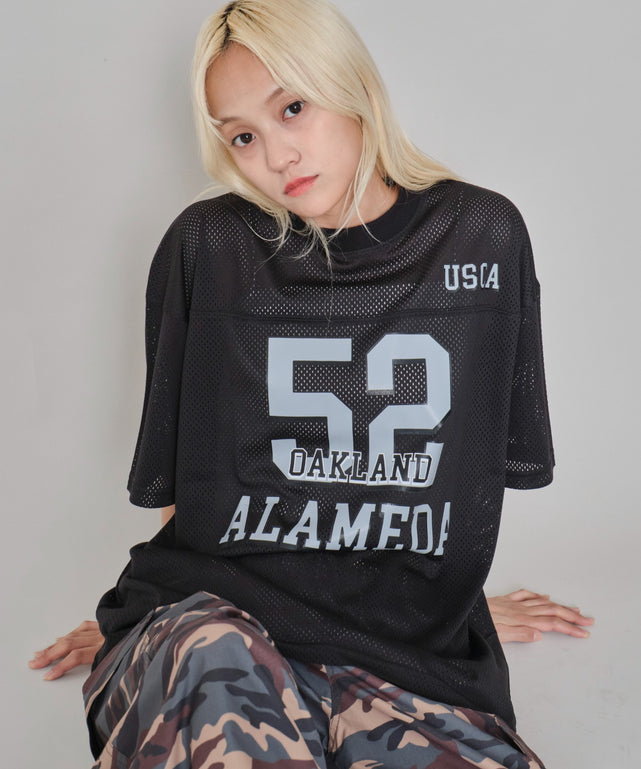 ブラック モデル：172cm L着用