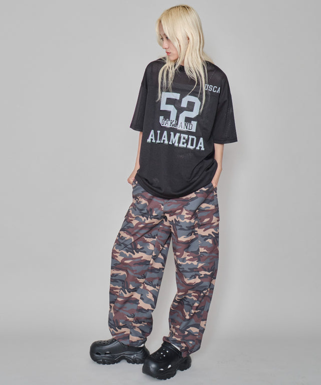 ブラック モデル：172cm L着用