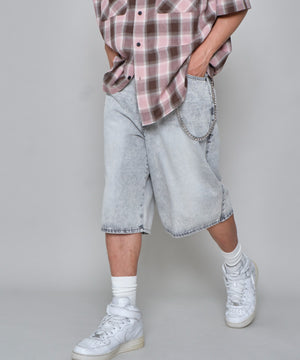 グレー　モデル:178cm L着用