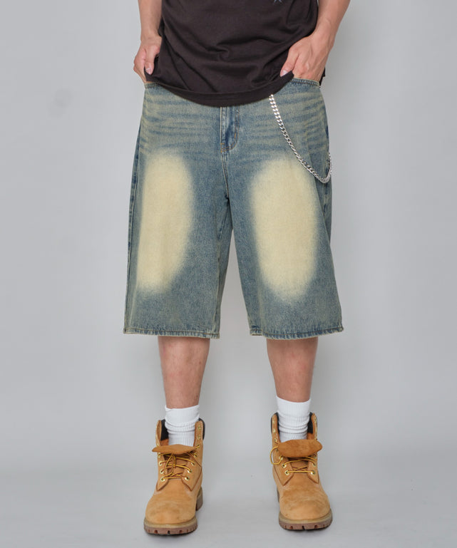 デニム淡加工　モデル:178cm L着用