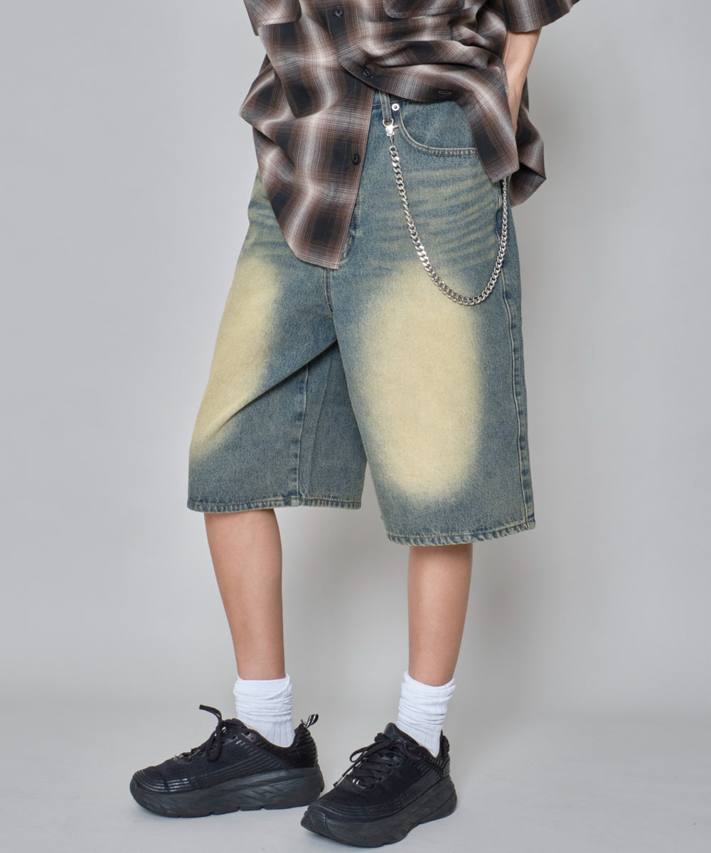 デニム淡加工　モデル:172cm M着用