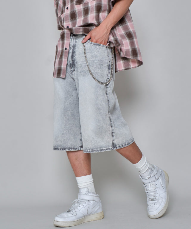 グレー　モデル:178cm L着用