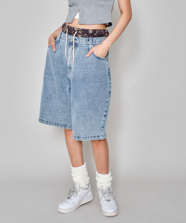 デニム淡加工　モデル：172㎝　L着用