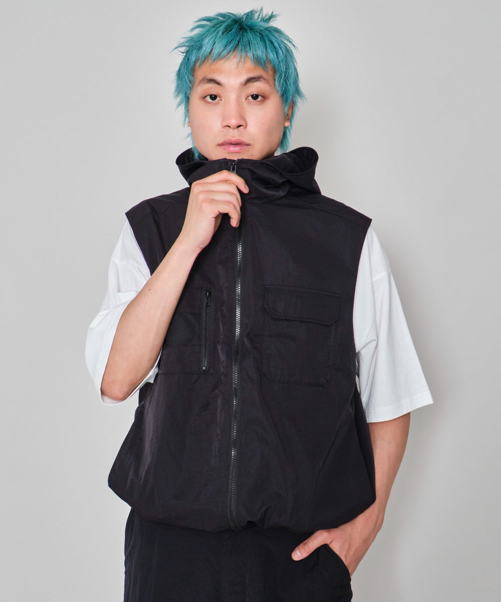 ブラック　モデル：178㎝　L着用