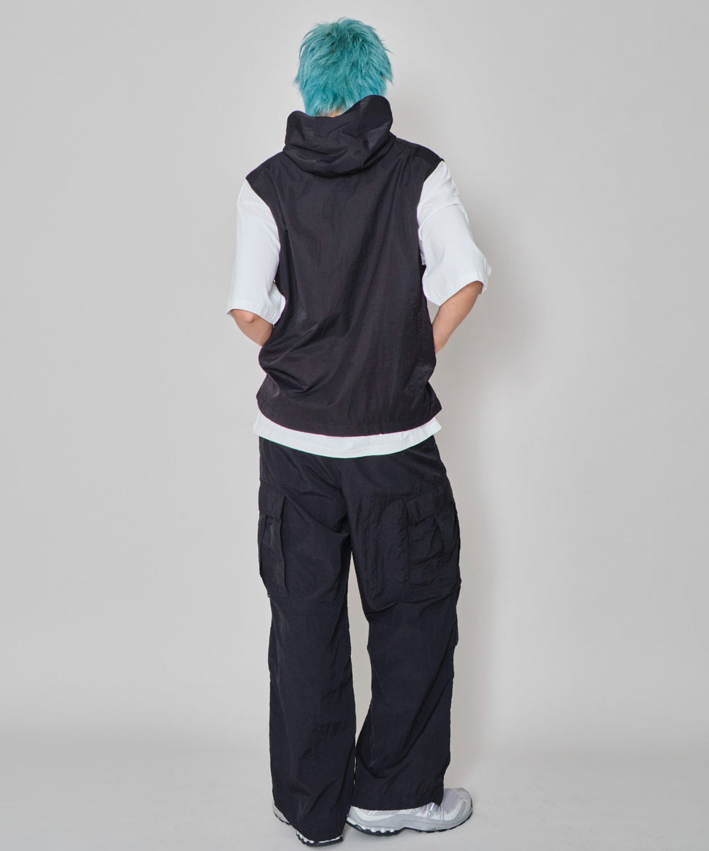 ブラック　モデル：178㎝　L着用