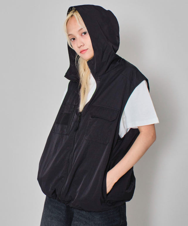 ブラック　モデル：178㎝　L着用