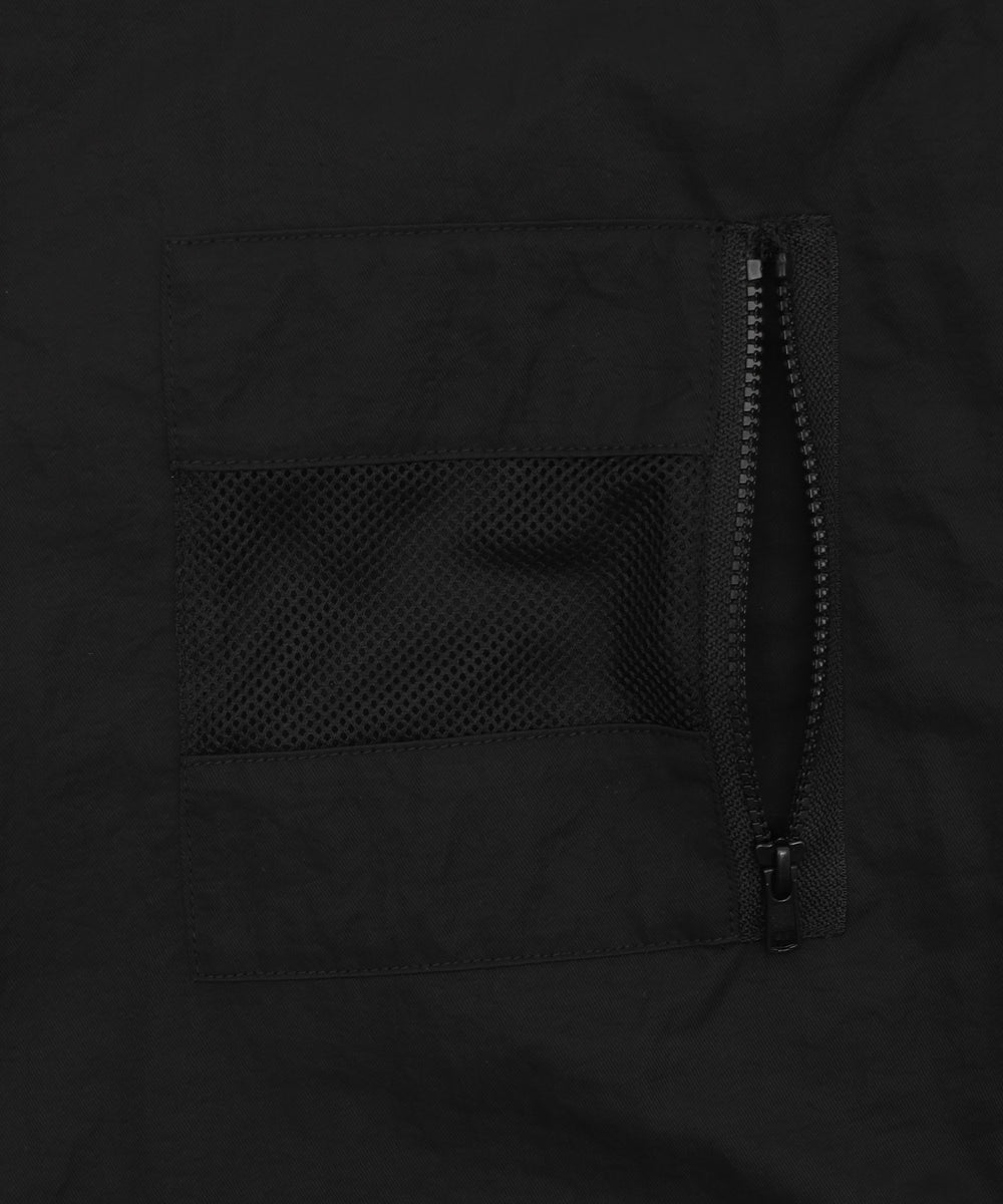 フードナイロンベスト