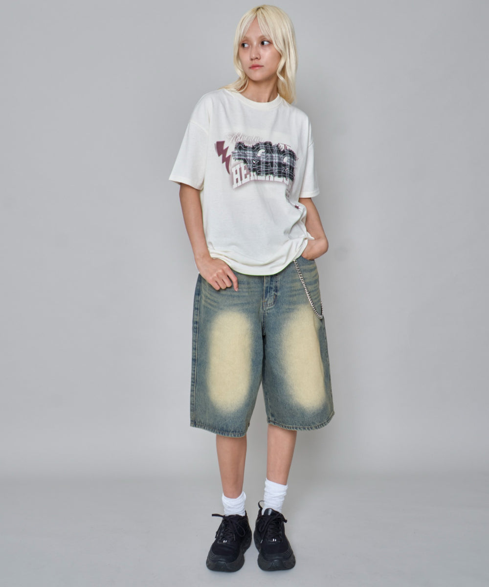 ホワイト　モデル:172cm M着用