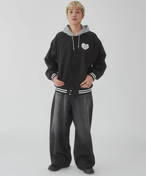 ブラック　モデル:178cm L着用