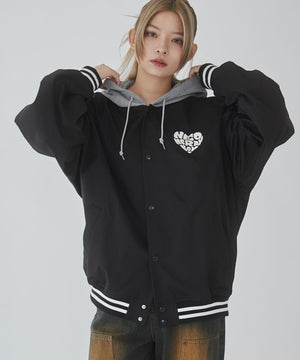 ブラック　モデル:169cm L着用