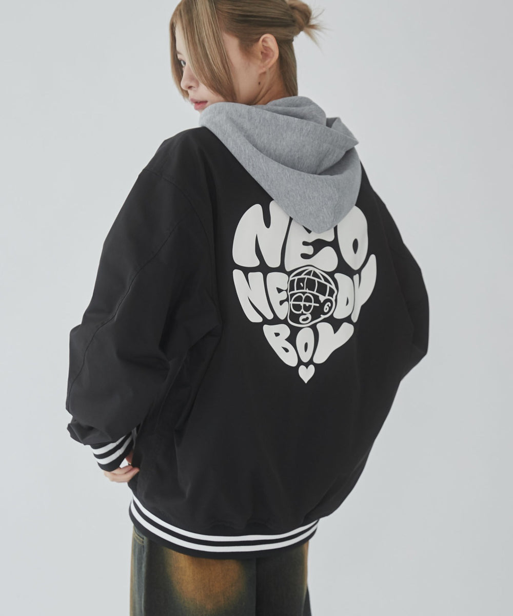 ブラック　モデル:169cm L着用