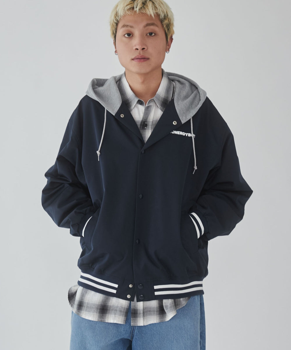 ネイビー　モデル:178cm L着用