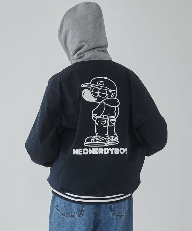 ネイビー　モデル:178cm L着用