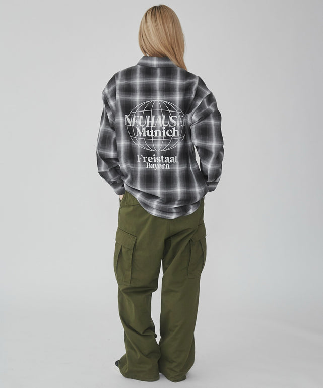 柄3　モデル:169cm L着用