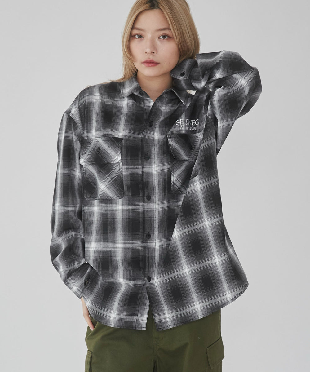 柄3　モデル:169cm L着用