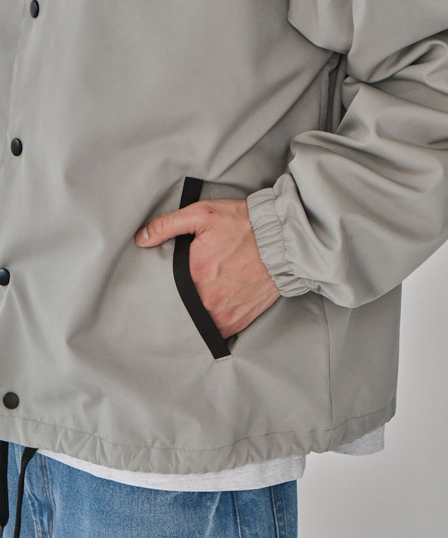 ロゴコーチジャケット