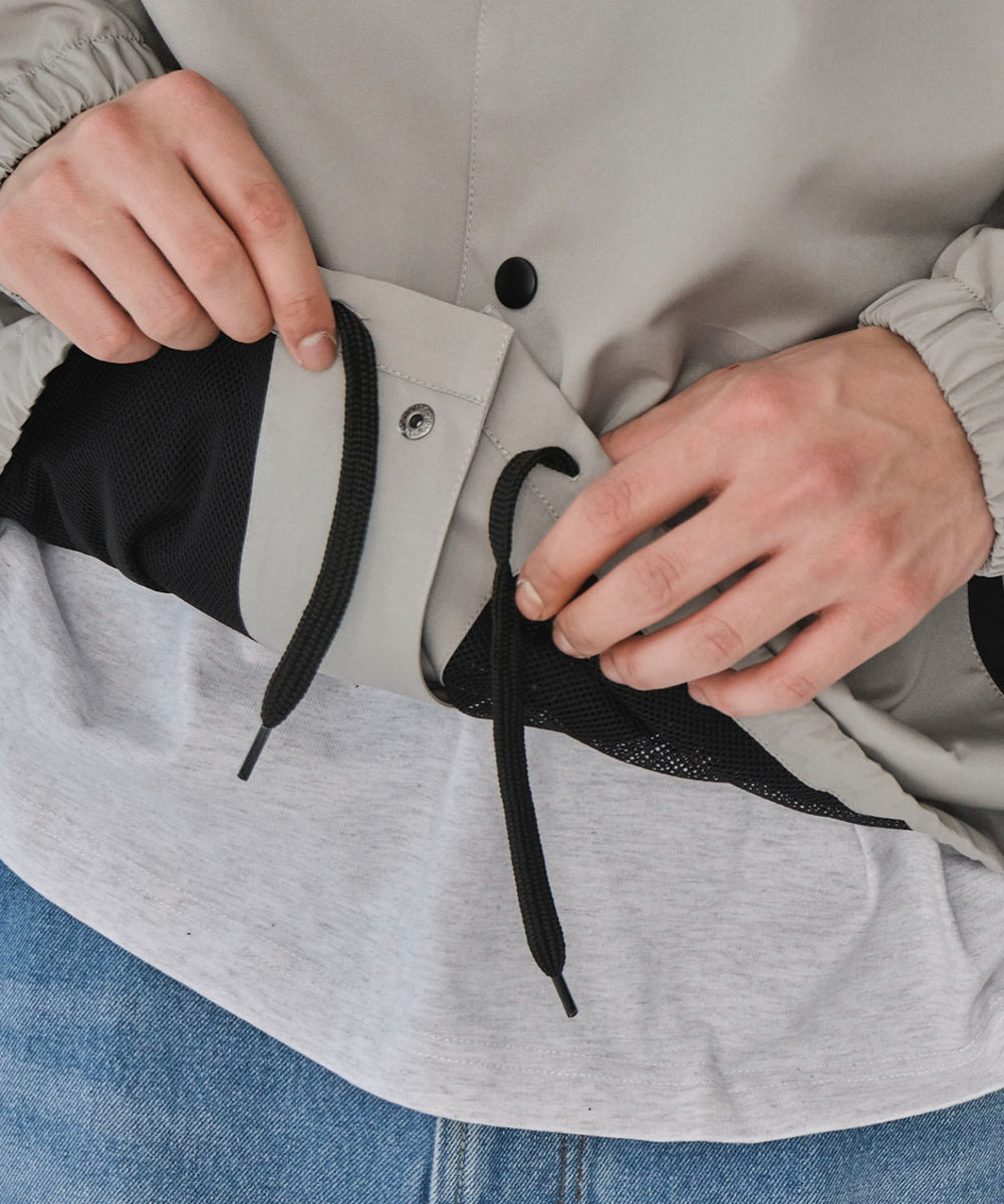 ロゴコーチジャケット