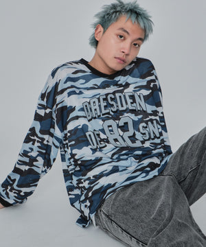 ブルー モデル：178cm L着用