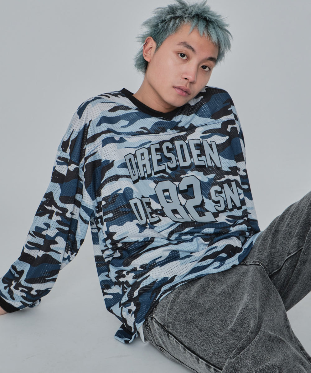 ブルー モデル：178cm L着用