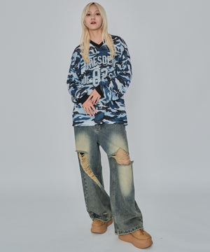 ブルー モデル：172cm M着用