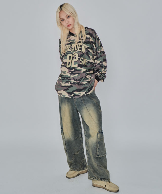 カーキ モデル：172cm M着用