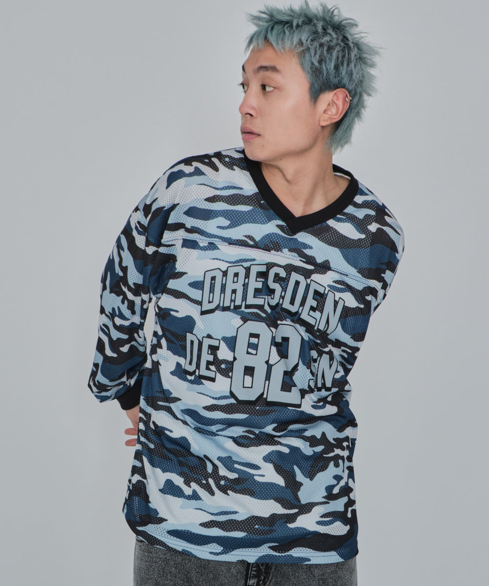 ブルー モデル：178cm L着用