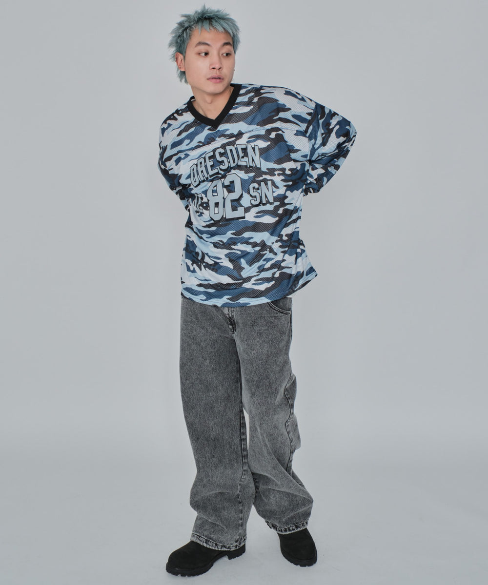 ブルー モデル：178cm L着用