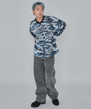 ブルー モデル：178cm L着用