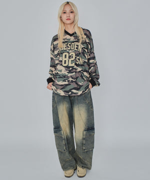 カーキ モデル：172cm M着用