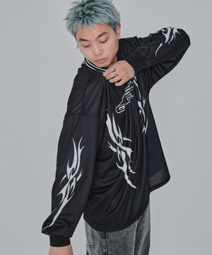 ブラック モデル：178cm L着用