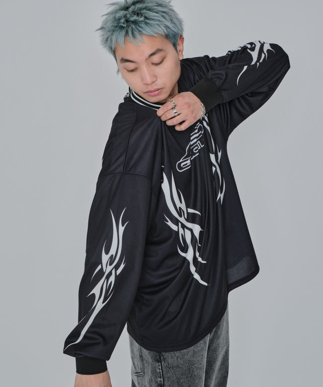 ブラック モデル：178cm L着用