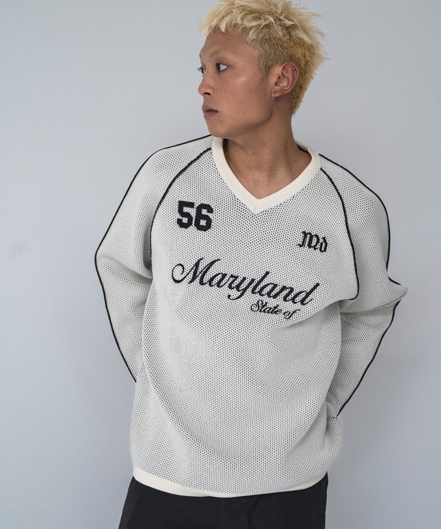 オフホワイト モデル：178cm F着用