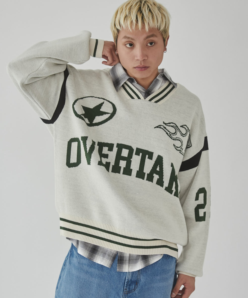 ホワイト モデル：178cm L着用