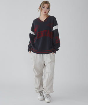 ネイビー モデル：169cm L着用