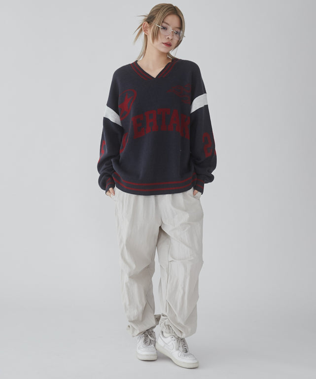 ネイビー モデル：169cm L着用