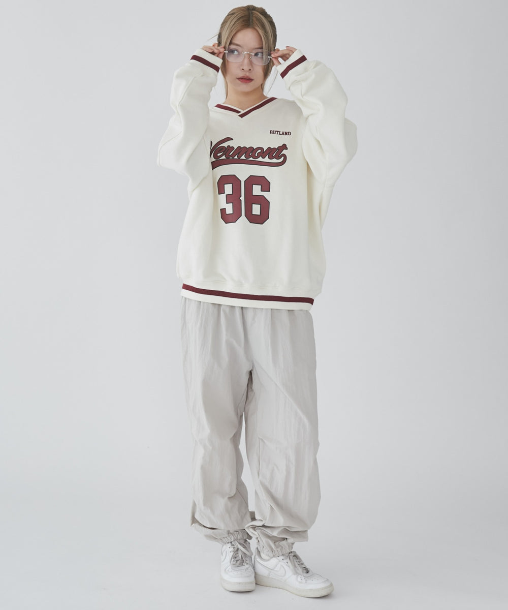 オフホワイト モデル：169cm L着用