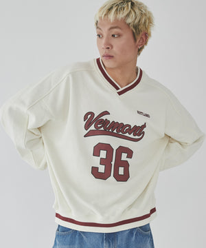 オフホワイト モデル：178cm L着用