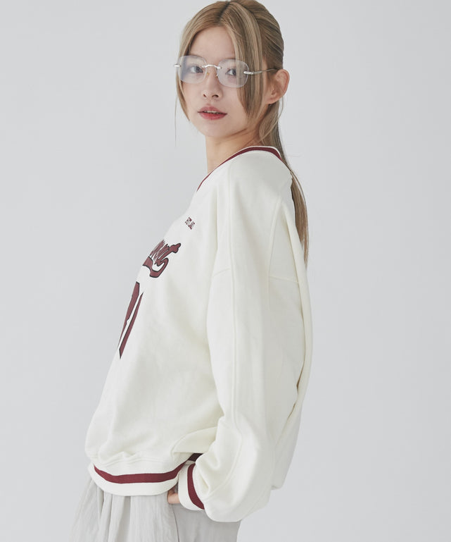 オフホワイト モデル：169cm L着用