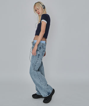 デニム淡加工 モデル：172cm L着用