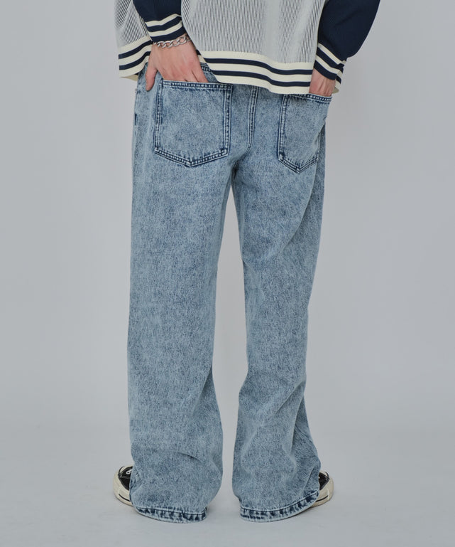 デニム淡加工 モデル：178cm L着用