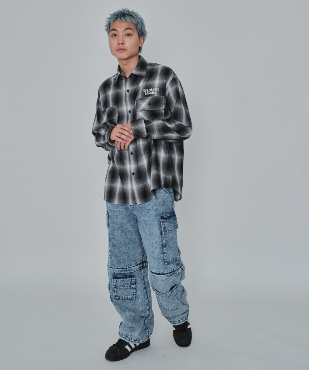 デニム淡加工 モデル：178cm L着用