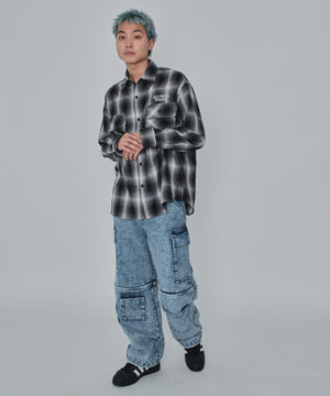 デニム淡加工 モデル：178cm L着用