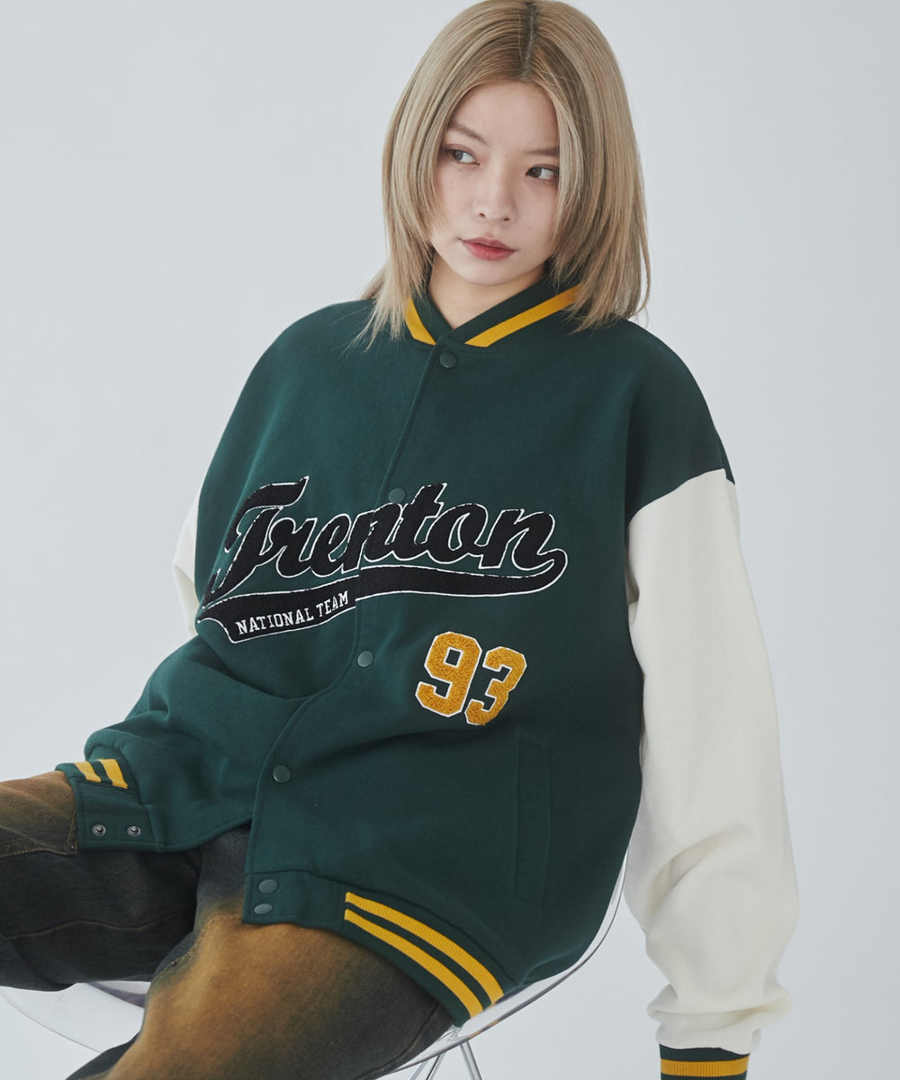 Dグリーン モデル：169cm L着用